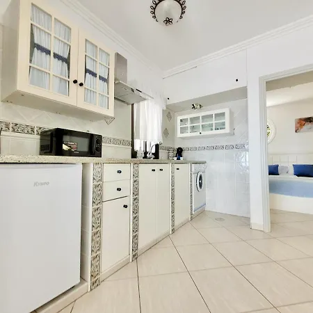 Apartment Blue Coast Bellavista