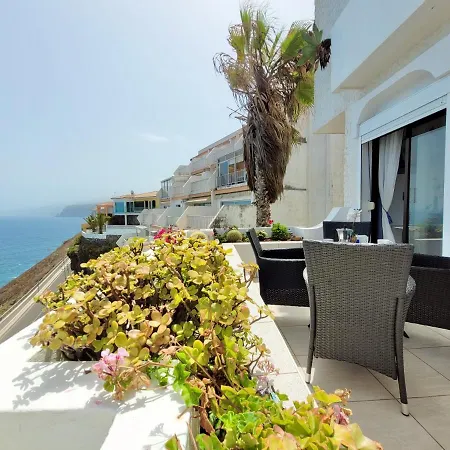 Blue Coast Bellavista Apartment *