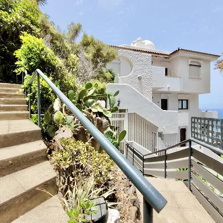 Blue Coast Bellavista Apartment